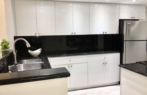 Downtown Miami Condo | Beautiful Waterfront Condo, close to Beach, Downtown, Parks, Design, Nightlife