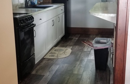 Melrose Cabin | Beautiful Year Round Historic Cabin on Big Birch Lake