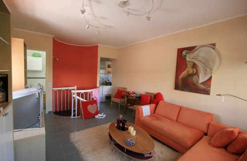 Xylokastro-Evrostina House | Beautifull 2 bedroom house in a complex with shared open pool 50m from the beach