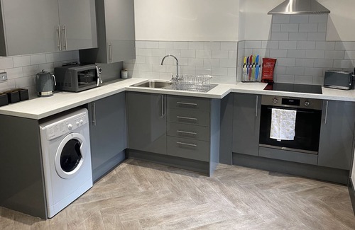 Forest Fields Apartment | Beautifully Converted 2 Bed Flat