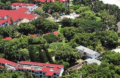 Nyali House | Beautifully Decorated Suite with In-House Spa and Private Beach Area