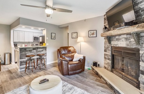 Timberline Condo | Beautifully renovated condo is slope side at Timberline Mt! Enjoy C101!