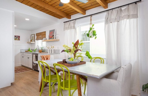 Santa Ana Heights House | Beautifully renovated West Newport townhome - 1 min walk to beach