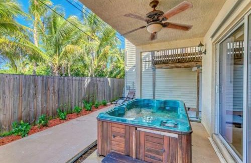 Southside House | Beautifully Renovated 5 Bedroom with Guest House home