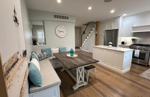 Yachting Village House | Beautifully Renovated 2 Bed 2 Bath Private Home