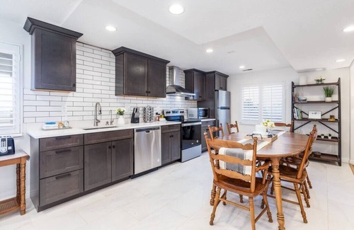 Sandy Apartment | Beautifully Renovated Apartment Near Little Cottonwood Canyon