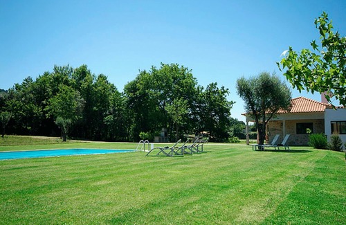 Fornelos Villa | Beautifully Restored Ponte de Lima Farm House | 6 Bedrooms | Quinta Fornelos