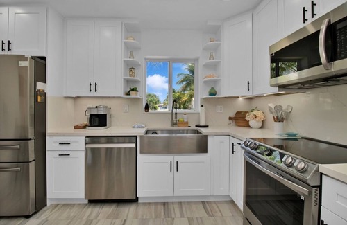 Deerfield Beach House | Beauty and the Beach Vacation House|Backyard w/Heated Pool +Games