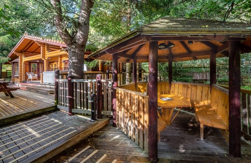 Aviemore Cottage | Beaver Creek Lodge - a lodge that sleeps 8 guests in 3 bedrooms