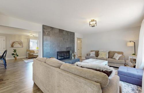 Beaverton House | Beaverton Bliss Retreat