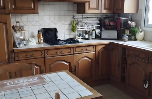 Saint-Jouan-de-l'Isle Bed & Breakfast | Bed and Breakfast 'Les Mésanges Bleues' with Wi-Fi