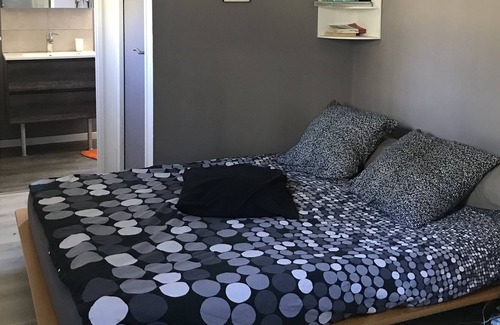 Saint-Jean-de-Bueges Bed & Breakfast | Bed and Breakfast Buèges Valley "Bonheur"