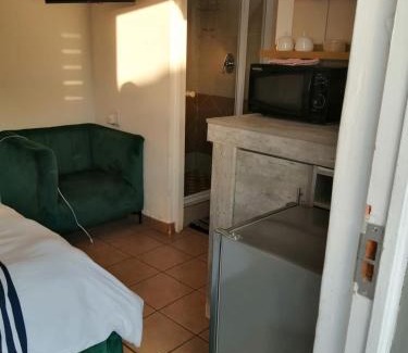 Kempton Park Bed & Breakfast | Bed and Breakfast Airport lodge