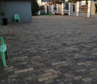 Kempton Park Bed & Breakfast | Bed and Breakfast Airport lodge