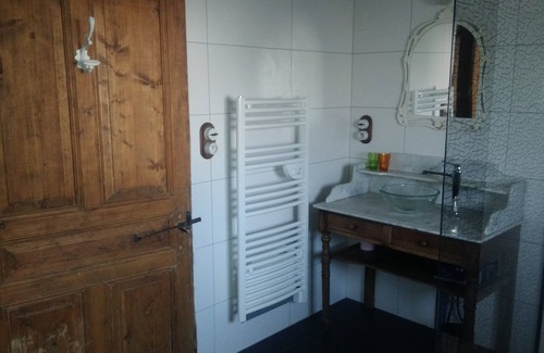 Cosges House | bed and breakfast chezlesgoyp