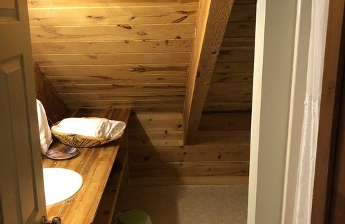 Hatch House | bed and breakfast- Southwestern Suite