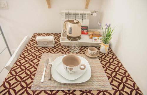 Vomero Bed & Breakfast | Bed in Naples