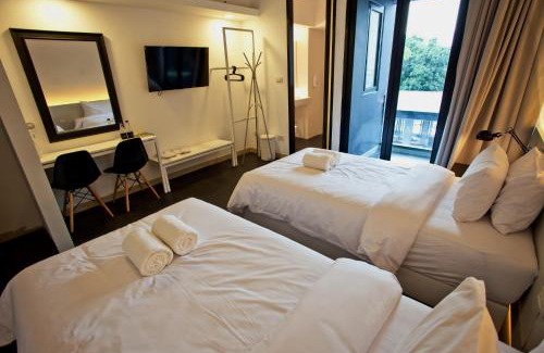 Old City Hotel | BED Phrasingh-Adults Only