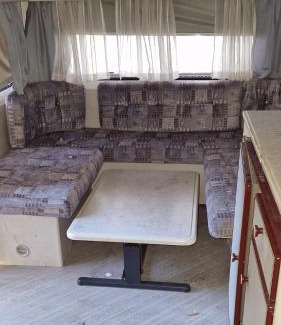 Kreuzberg Other | Beheizter Wohnwagen mit Küche und Dusche