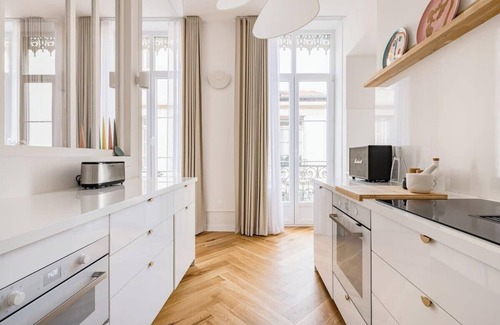 Jacquard - Prefecture Apartment | Beige Hospitalité - Apothéose : Luxueux- 3 chambres - parking privé