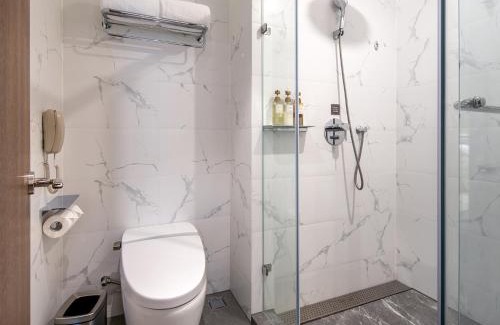 Middle Chaoyang Hotel | Beijing Chaoyang Park Crystal Orange Hotel