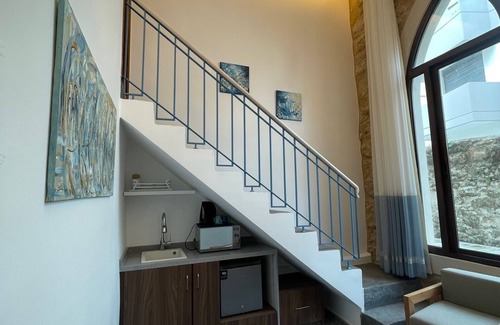 Enfeh Bed & Breakfast | Beit Laure