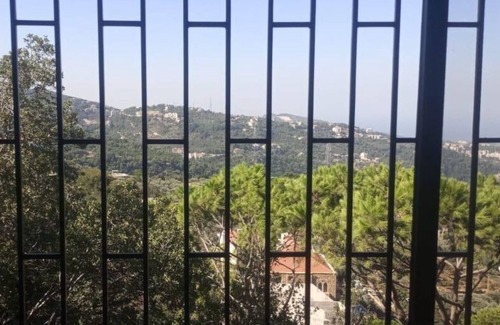 Duhur ash Shuwayr House | Beit Nemer Chemlan Arch house private garden sunset valley view 24/7 Electricity