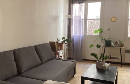 Saint-Michel Apartment | Bel Appartement Avec Terrasse en Plein Coeur de Bordeaux