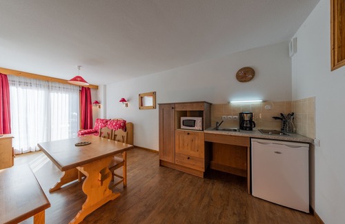 Abries Condo | Bel Appartement dans les Montagnes avec Sauna