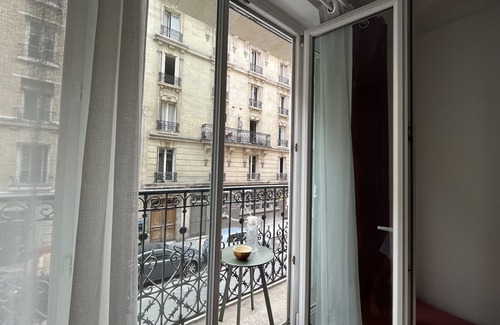 Plaisance Apartment | Bel Appartement Haussmannien à Montparnasse