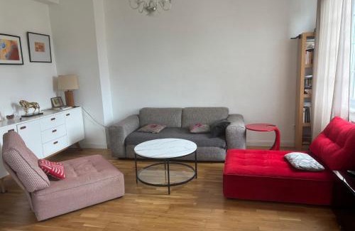 Neudorf Est Apartment | bel appartement proche centre parking gratuit