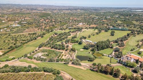 Castro Marim Villa | Bela Vivenda-pretty Family Villa With Pool & Golf
