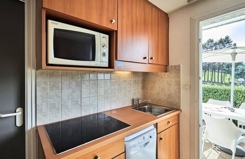 Colleville-sur-Mer Apartment | Belambra Clubs Résidence Colleville-sur-Mer - Omaha Beach - Essential Bungalow 2 Bedrooms 5 People Terrace