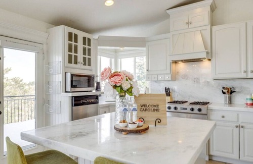 Granite House | Bell Canyon Haven Mountain Views Ski Access