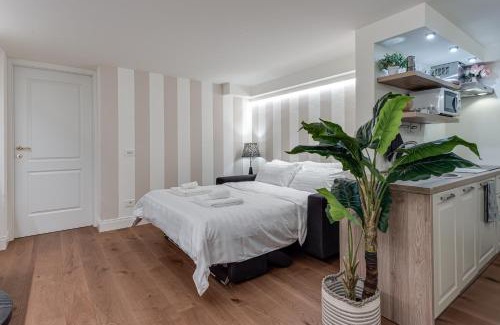 Santa Croce Apartment | Bella Benci Firenze Apartment