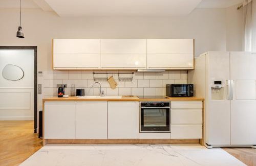 Carabacel Apartment | Bella Nissa Bnb - AC wifi - cosy - 2 bedrooms