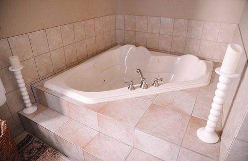 Morden Bed & Breakfast | Bella's Castle