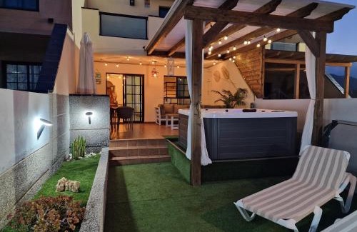 Pajara House | Bella Vista 234