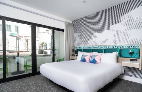 Avalon Hotel | Bellanca Hotel