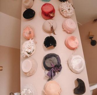 Morden Bed & Breakfast | Bellas Castle