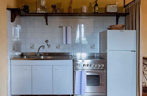 Bossi Apartment | BELLAVISTA (Castle of Bossi) San Giusto