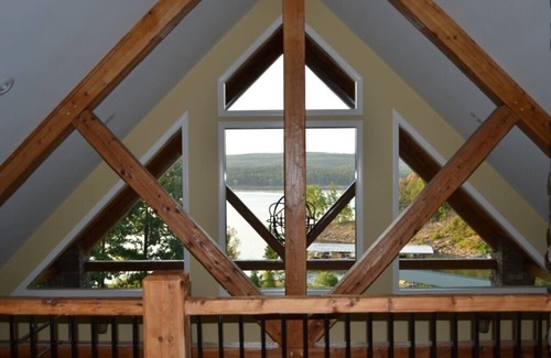 Greers Ferry Cabin | Bellawood Resort #1 Lakefront Cabin with Boat Slip - Unobstructed View!
