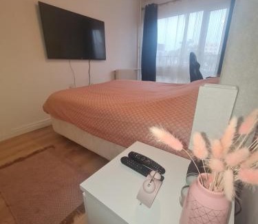 Livry-Gargan Apartment | Belle appartement cocooning Proche Paris et Aéroport Charles de Gaulle