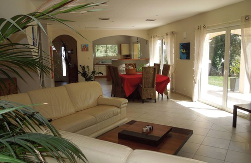 Saint-Paul-et-Valmalle House | Belle Villa au Calme Clim + Piscine Sécurisée