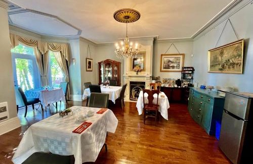 Harbour Grace Bed & Breakfast | Belle View Manor Inn