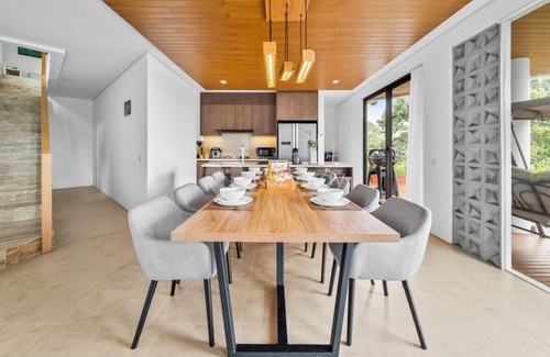 Ciburial Villa | Belle Vue by Kozystay - Dago