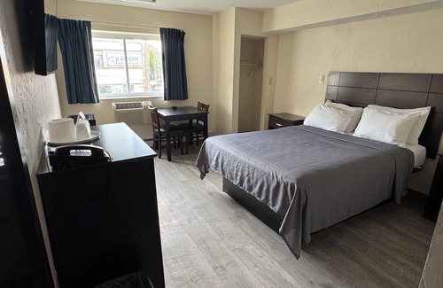 Belleville Hotel | Belleville Motor Lodge