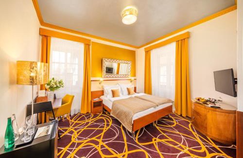 Cesky Krumlov Hotel | Bellevue Hotel Český Krumlov