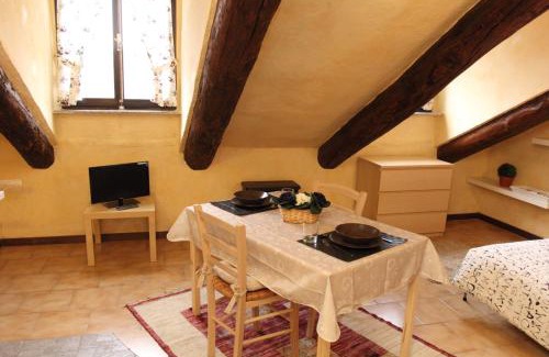 Roman Quarter Apartment | Bellezia