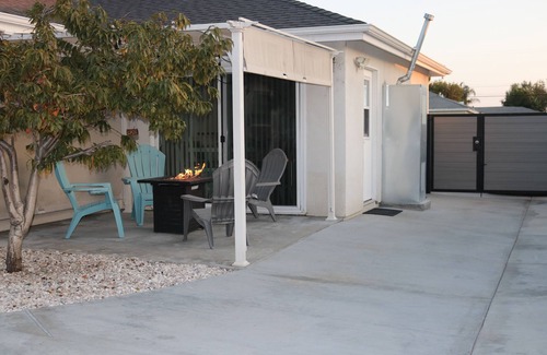 Bellflower House | Bellflower Gem 3BR/2BA, A/C & Heat, Peaceful Stay